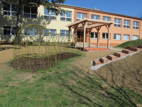 Realizace mateřské školy v Buchlovicích - vrbová stavba